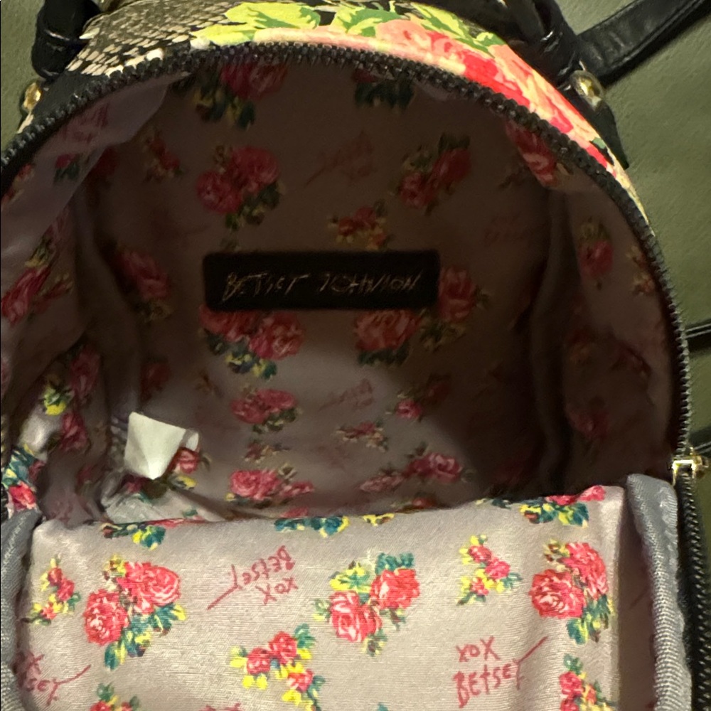 Betsey Johnson Floral Dog Mini Black and Pink Backpack, EUC - Picture 4 of 6
